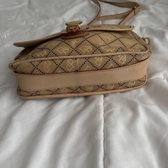 Dooney & Bourke Vintage Tan and Cream Equestrian Crossbody Bag - Picture 10 of 13
